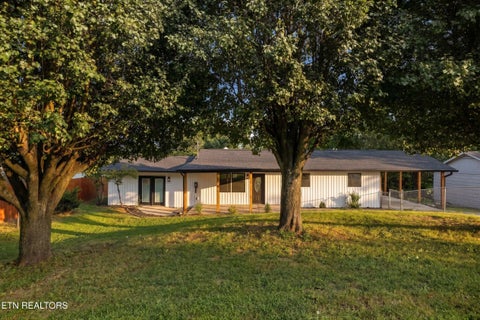 Tiny photo for 2004 Flagler Rd, Knoxville, TN 37912 (MLS # 1354917)