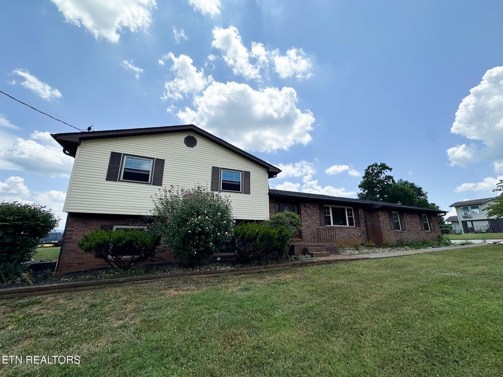 Photo of 229 Cherokee Trail Tr, Seymour, TN 37865 (MLS # 1309810)