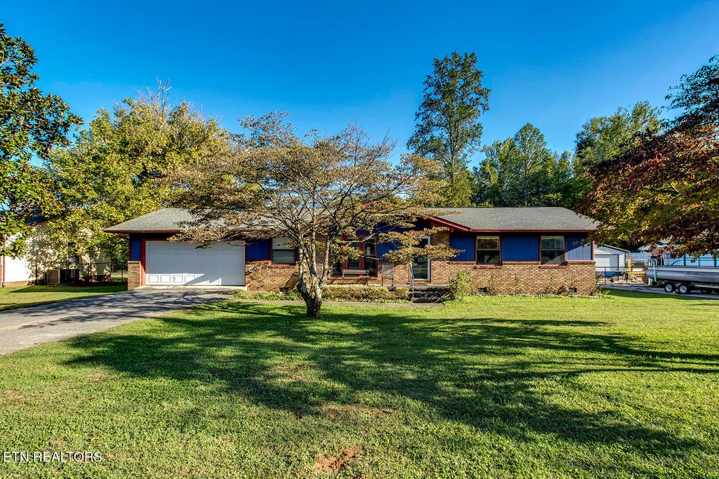 Photo of 105 Meadowlark Drive, Harriman, TN 37748 (MLS # 1316969)