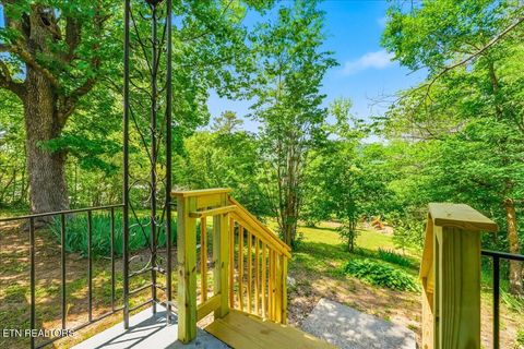 Tiny photo for 210 Clark Ave, Harriman, TN 37748 (MLS # 1342788)