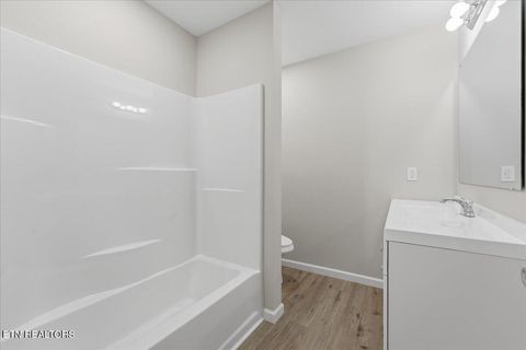 Tiny photo for 210 Clark Ave, Harriman, TN 37748 (MLS # 1342788)