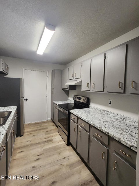 Tiny photo for 1617 Henrietta Ave Ave, Knoxville, TN 37915 (MLS # 1354012)