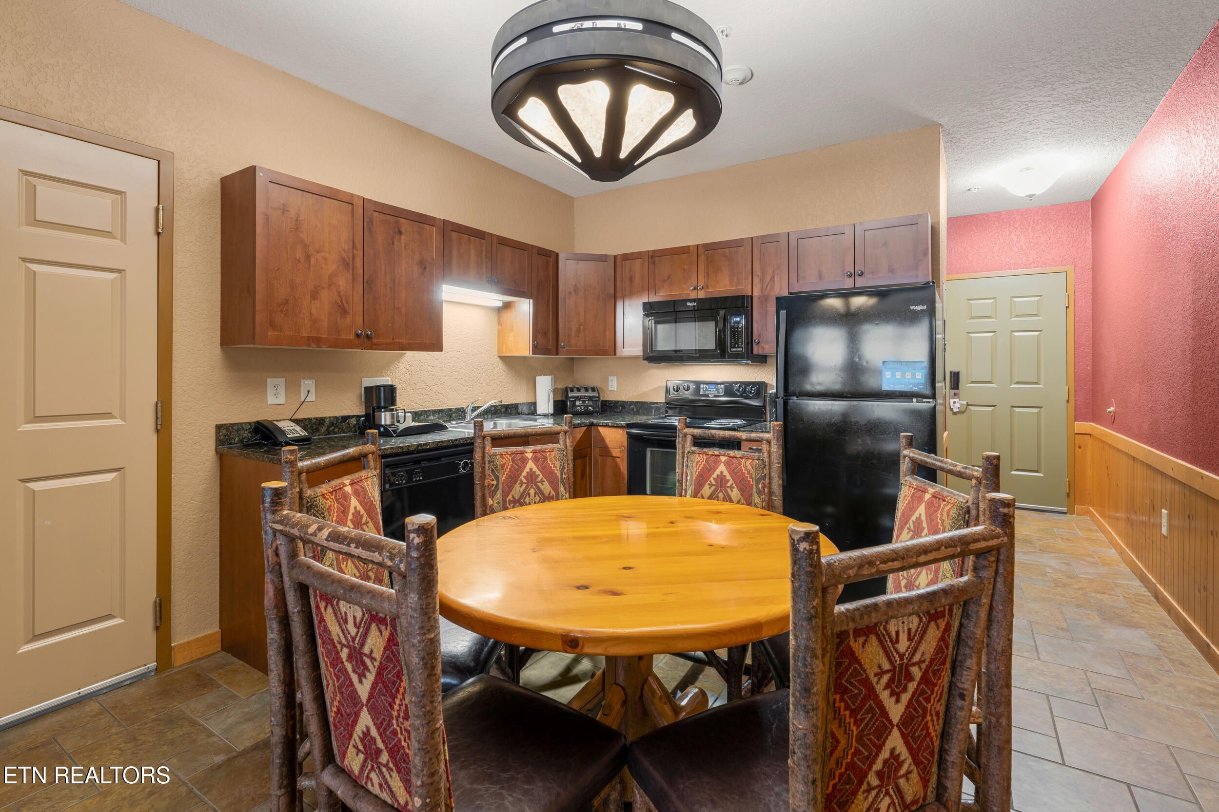 1424 Old Knoxville Unit 13071,73,75 Hwy