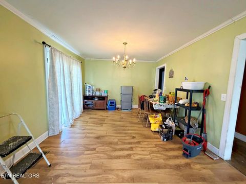 Tiny photo for 511 Lenoir Street St, Sweetwater, TN 37874 (MLS # 1327994)