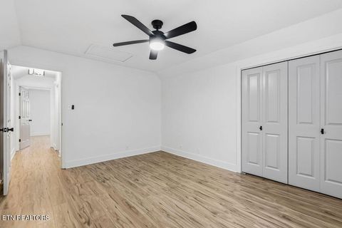 Tiny photo for 915 Claybrook Court, Knoxville, TN 37923 (MLS # 1329136)
