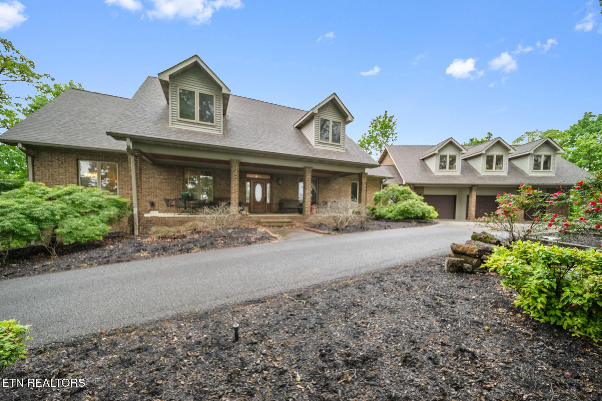 306 & 310 Teague Lane