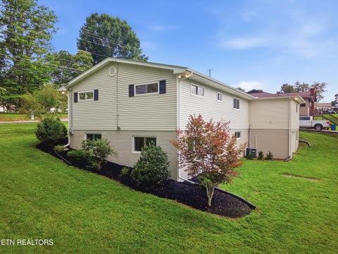 Tiny photo for 9409 Johnson Rd, Strawberry Plains, TN 37871 (MLS # 1349750)