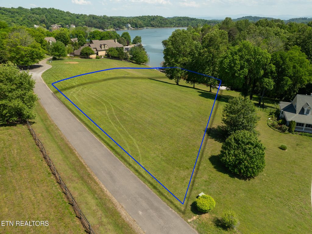 Photo of 3836 Attley Drive, Louisville, TN 37777 (MLS # 1342073)