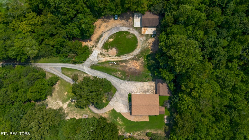 Photo of 312 Woolsey Rd, Harriman, TN 37748 (MLS # 1353216)