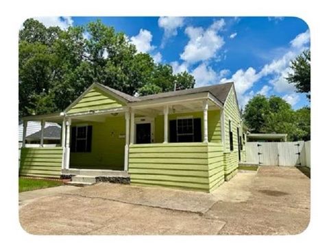 Photo of 3470 GUERNSEY AVE, Memphis, TN 38122 (MLS # 10213460)