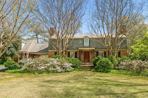 Photo of 40 S ROSE RD, Memphis, TN 38117 (MLS # 10218190)