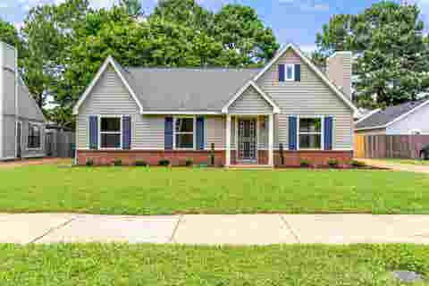 Photo of 7212 RANSDORP DR, Memphis, TN 38133 (MLS # 10223859)