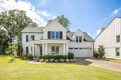 Photo of 5367 SHADY BREEZE CV, Memphis, TN 38119 (MLS # 10216088)