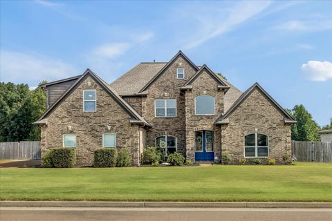 Photo of 76 E CHERRYBARK DR, Atoka, TN 38004 (MLS # 10228917)