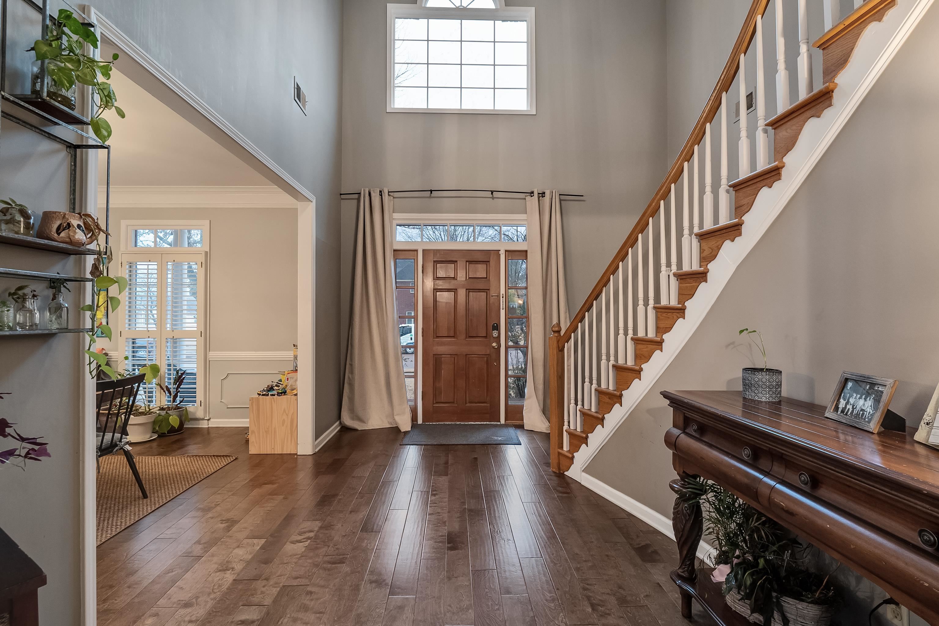 Collierville, Tennessee 38017, United States, 4 Bedrooms Bedrooms, ,4 BathroomsBathrooms,Residential,Active,65416