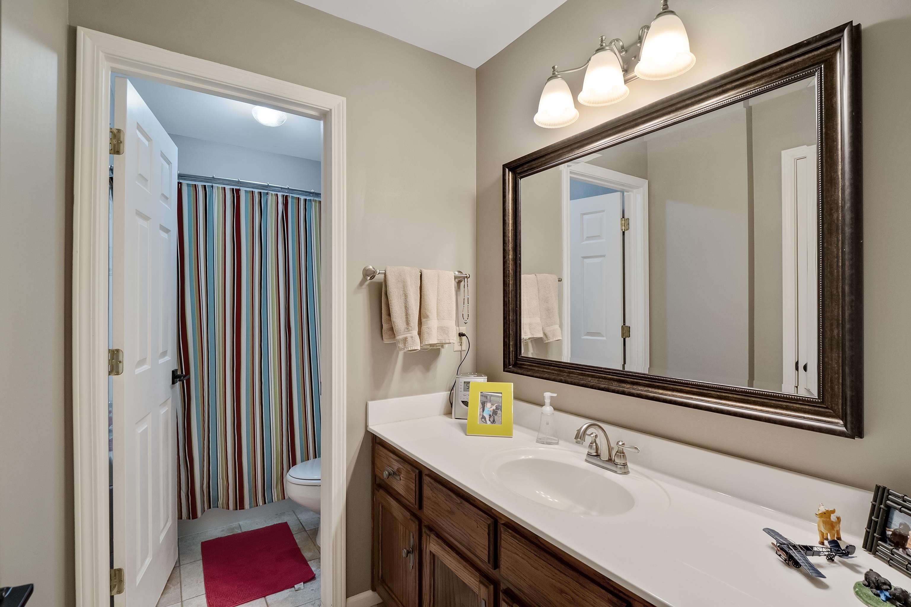 Collierville, Tennessee 38017, United States, 4 Bedrooms Bedrooms, ,4 BathroomsBathrooms,Residential,Active,65416