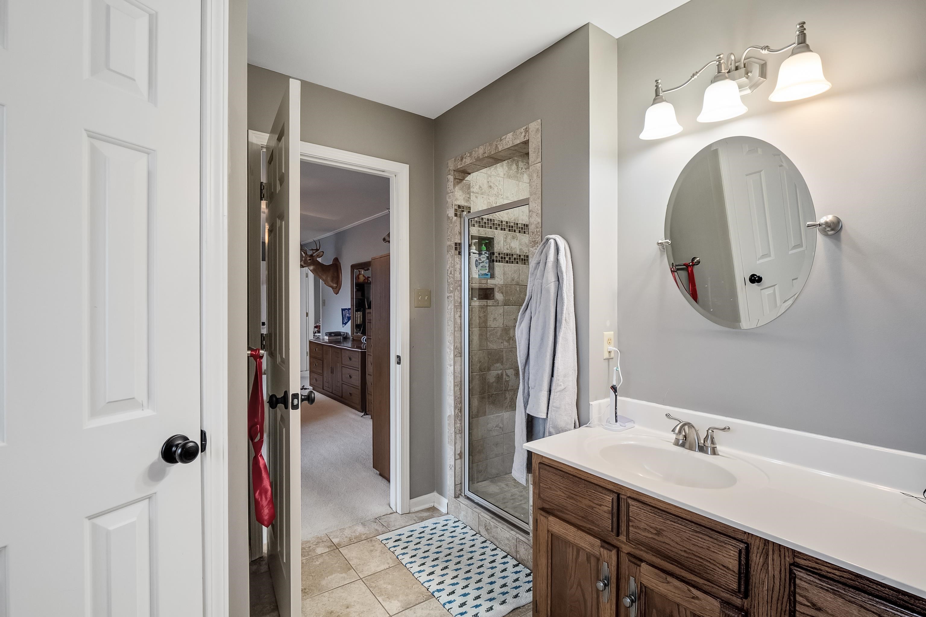 Collierville, Tennessee 38017, United States, 4 Bedrooms Bedrooms, ,4 BathroomsBathrooms,Residential,Active,65416