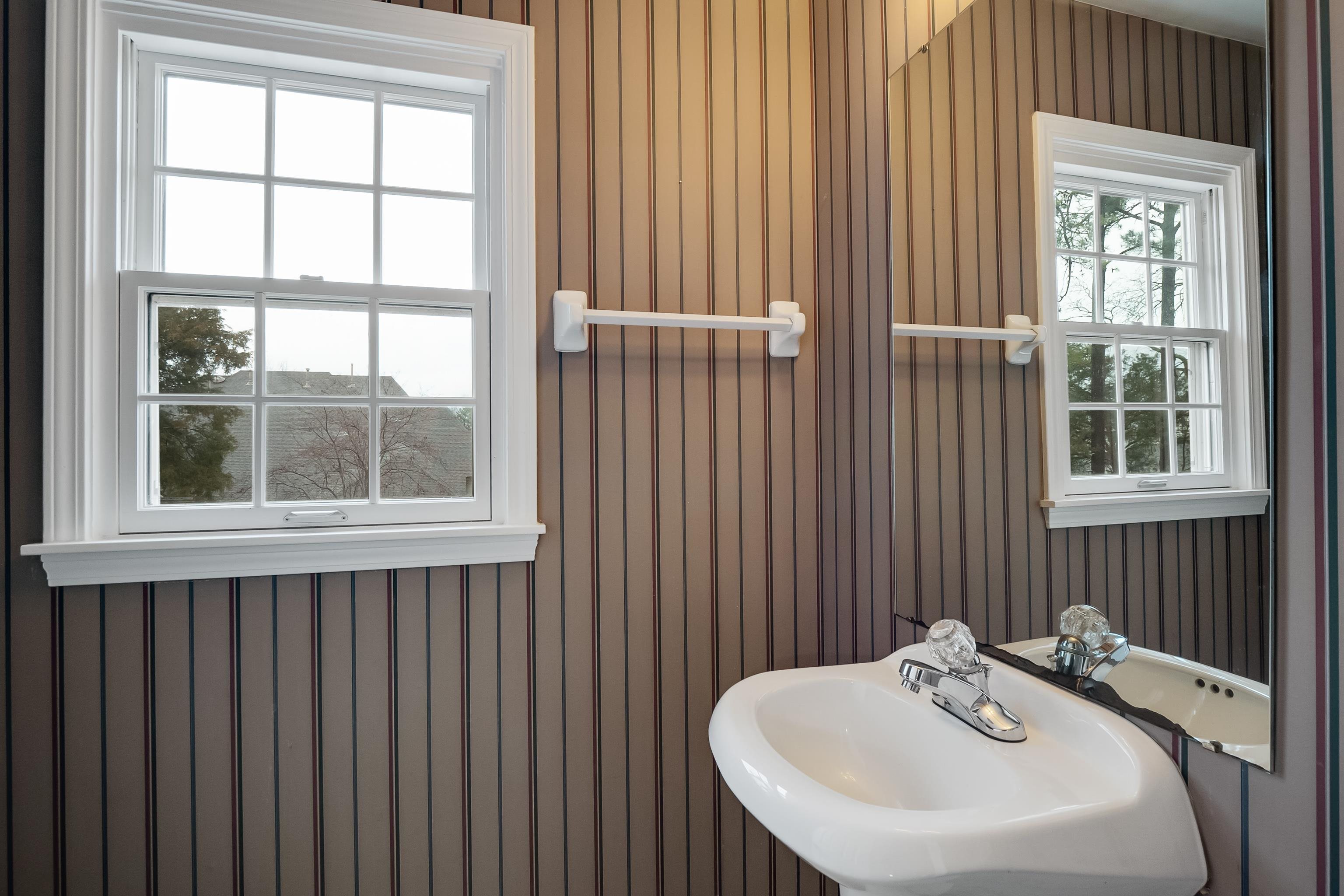 Collierville, Tennessee 38017, United States, 4 Bedrooms Bedrooms, ,4 BathroomsBathrooms,Residential,Active,65416