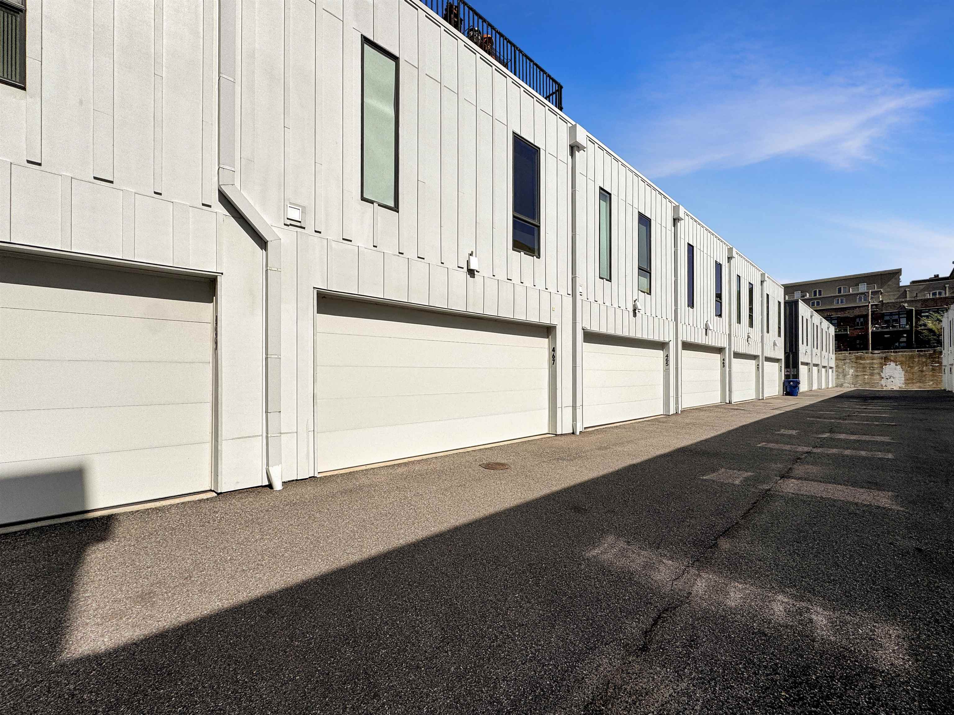 Memphis, Tennessee 38103, United States, 3 Bedrooms Bedrooms, ,3 BathroomsBathrooms,Residential,Active,106902