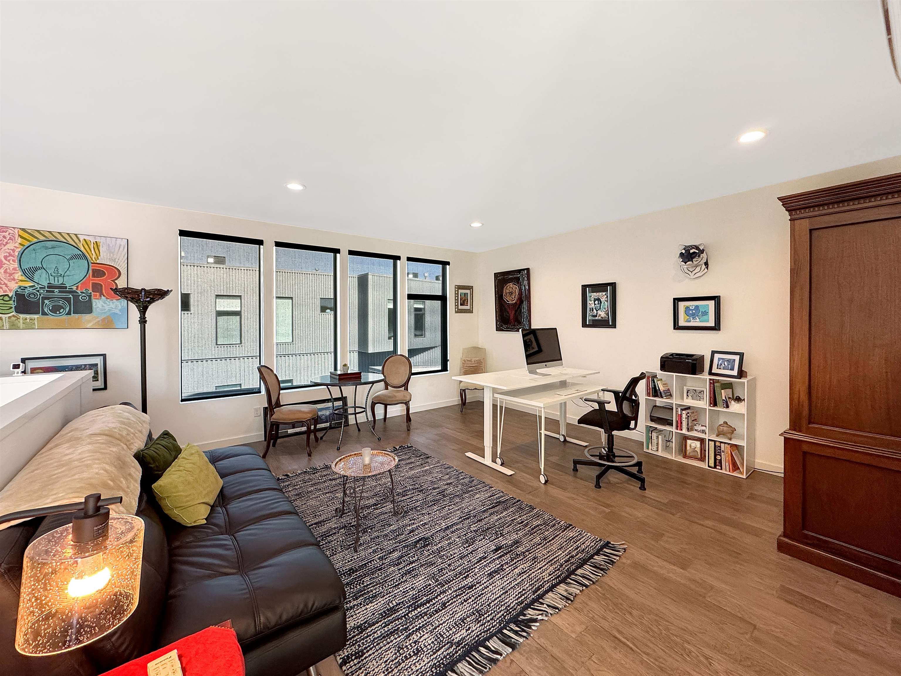 Memphis, Tennessee 38103, United States, 3 Bedrooms Bedrooms, ,3 BathroomsBathrooms,Residential,Active,106902