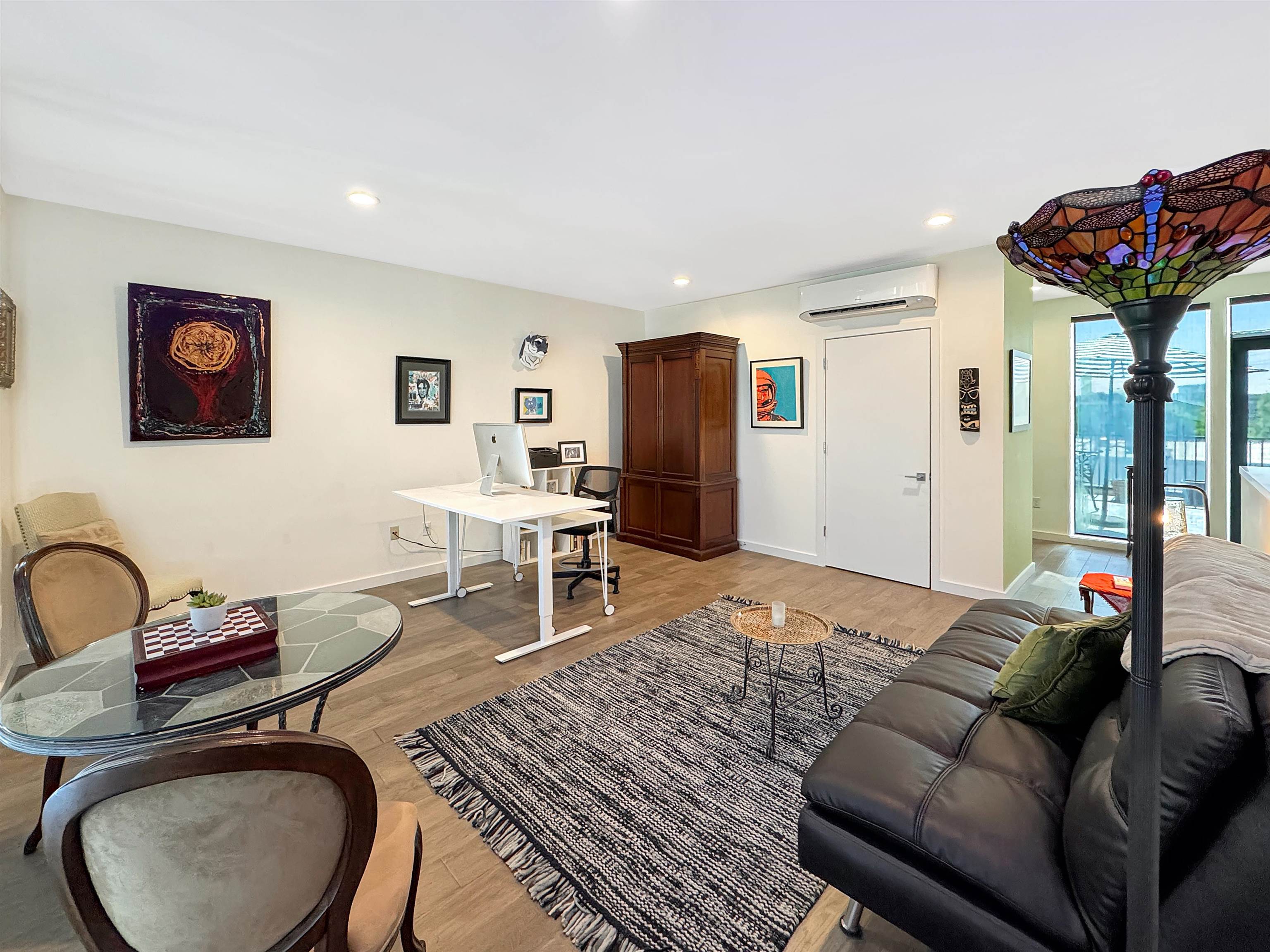 Memphis, Tennessee 38103, United States, 3 Bedrooms Bedrooms, ,3 BathroomsBathrooms,Residential,Active,106902