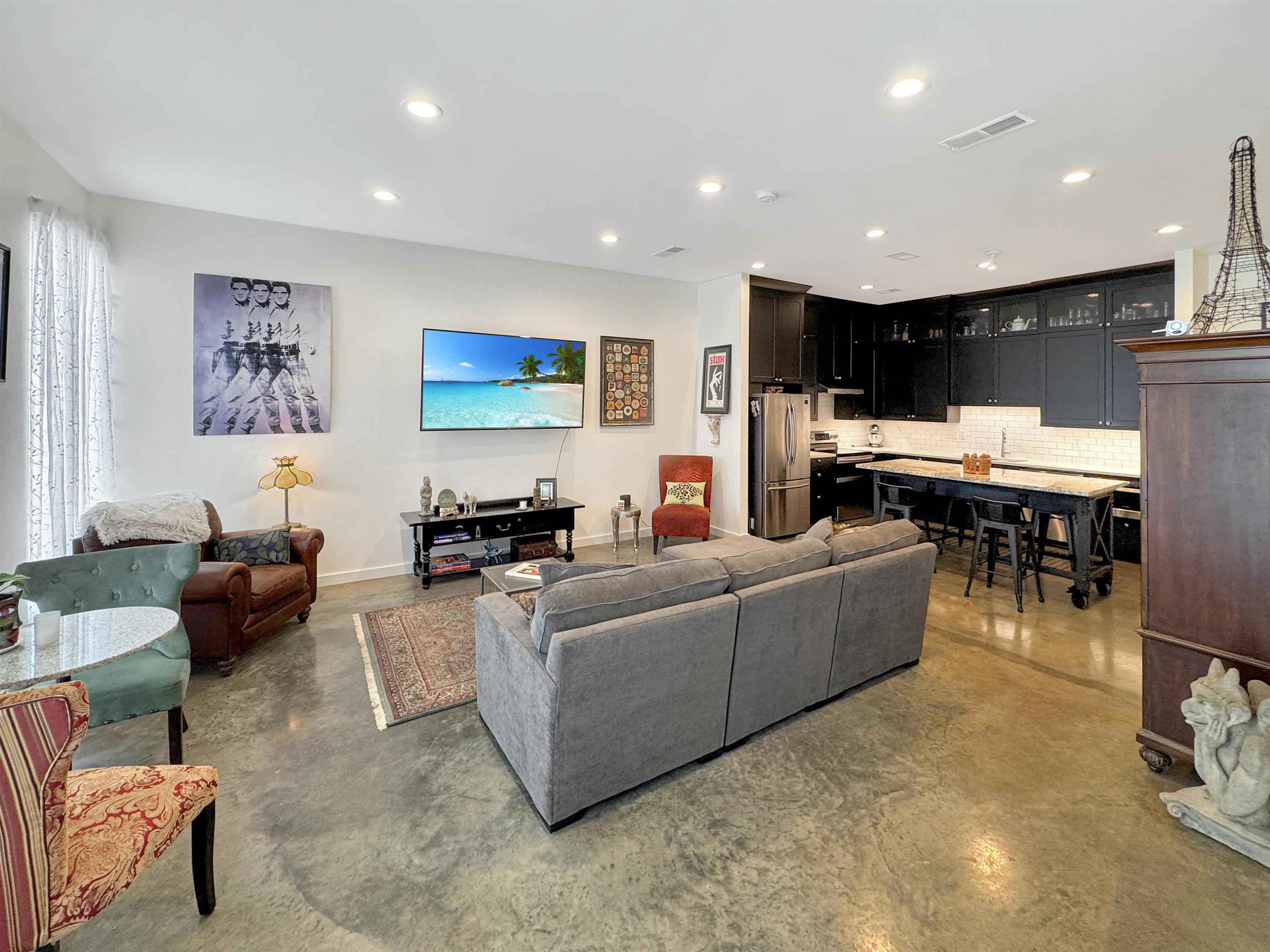 Memphis, Tennessee 38103, United States, 3 Bedrooms Bedrooms, ,3 BathroomsBathrooms,Residential,Active,106902