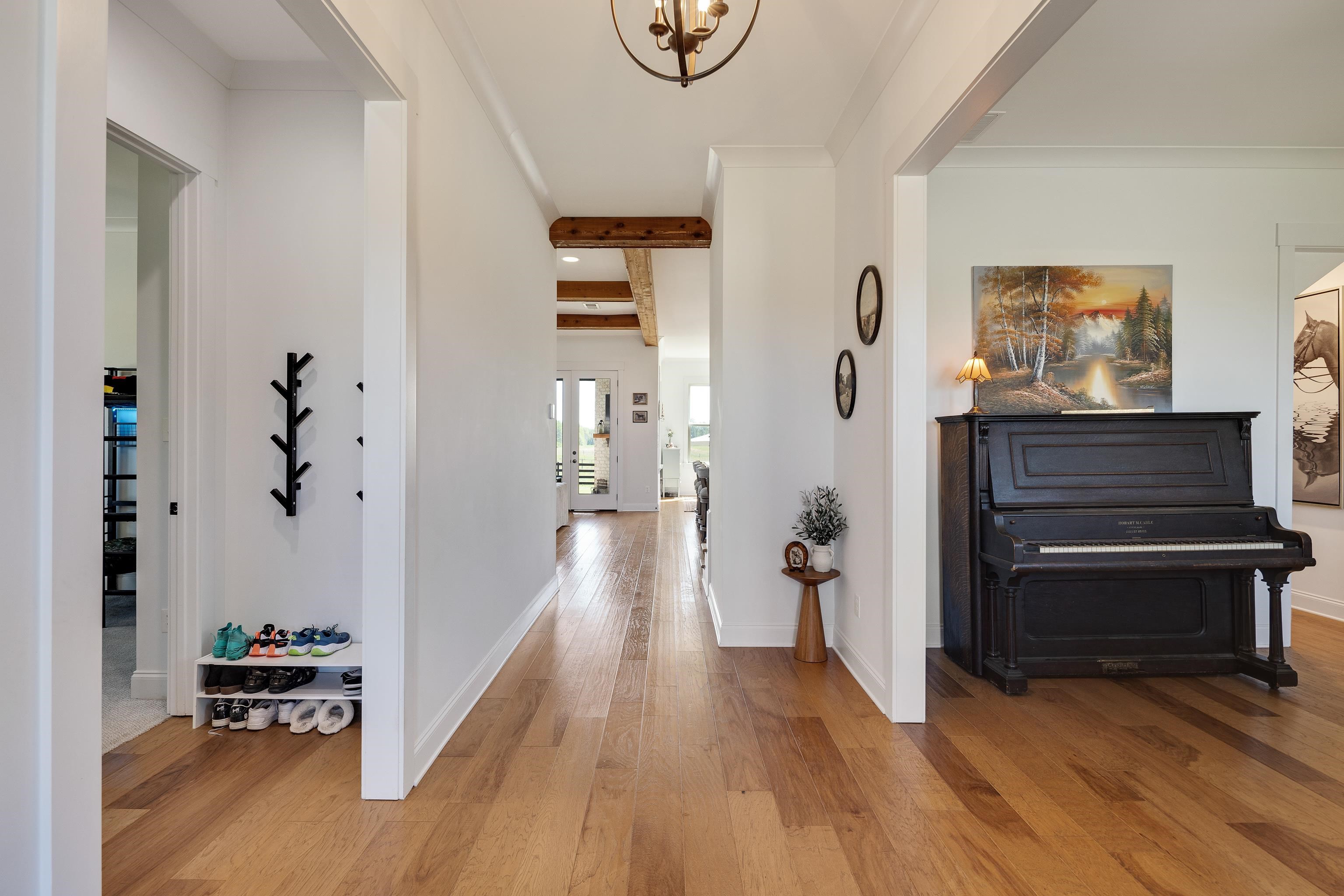 Covington, Tennessee, 38019, United States, 5 Bedrooms Bedrooms, ,5 BathroomsBathrooms,Residential,Active,2041623