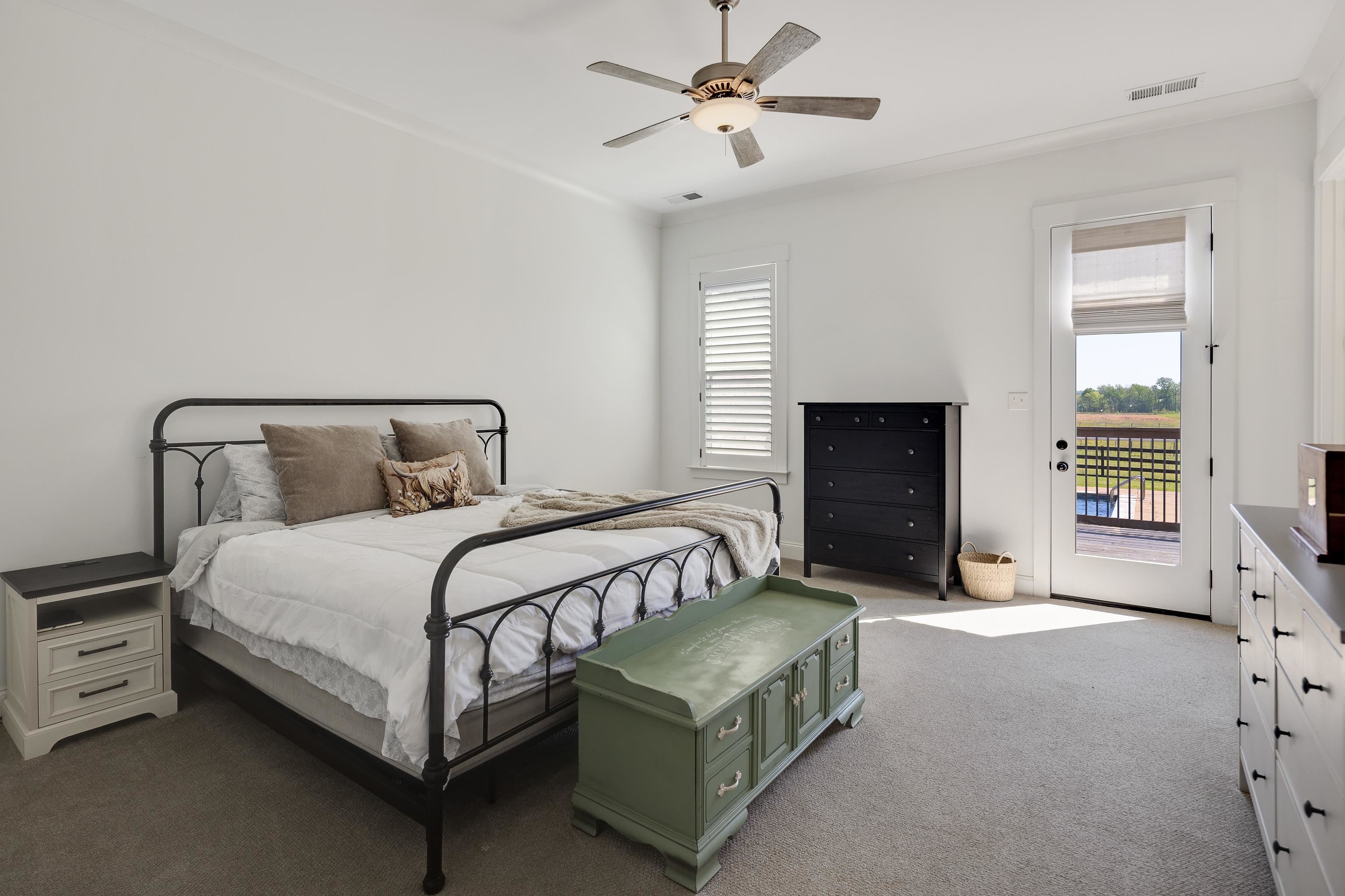 Covington, Tennessee, 38019, United States, 5 Bedrooms Bedrooms, ,5 BathroomsBathrooms,Residential,Active,2041623