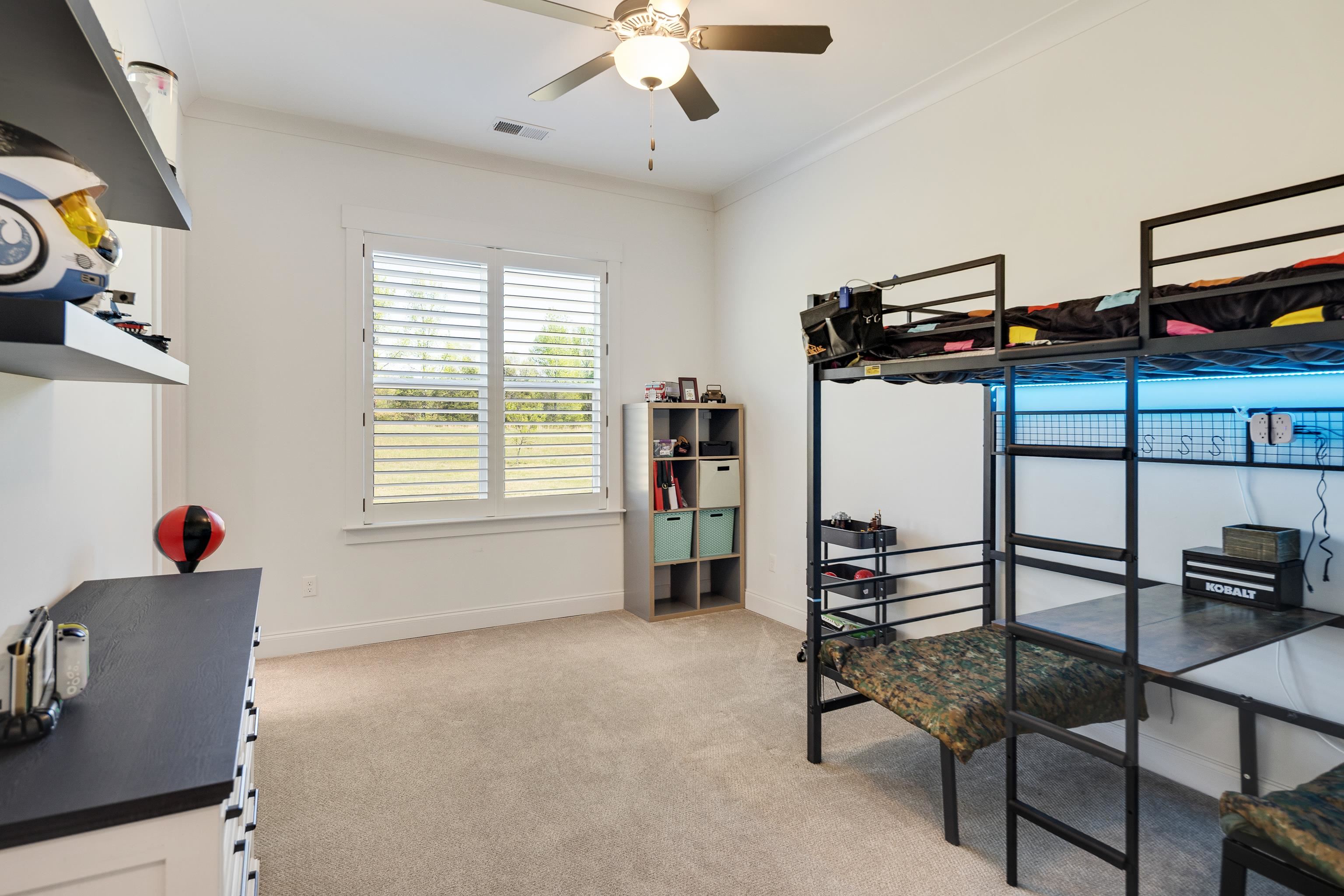 Covington, Tennessee, 38019, United States, 5 Bedrooms Bedrooms, ,5 BathroomsBathrooms,Residential,Active,2041623