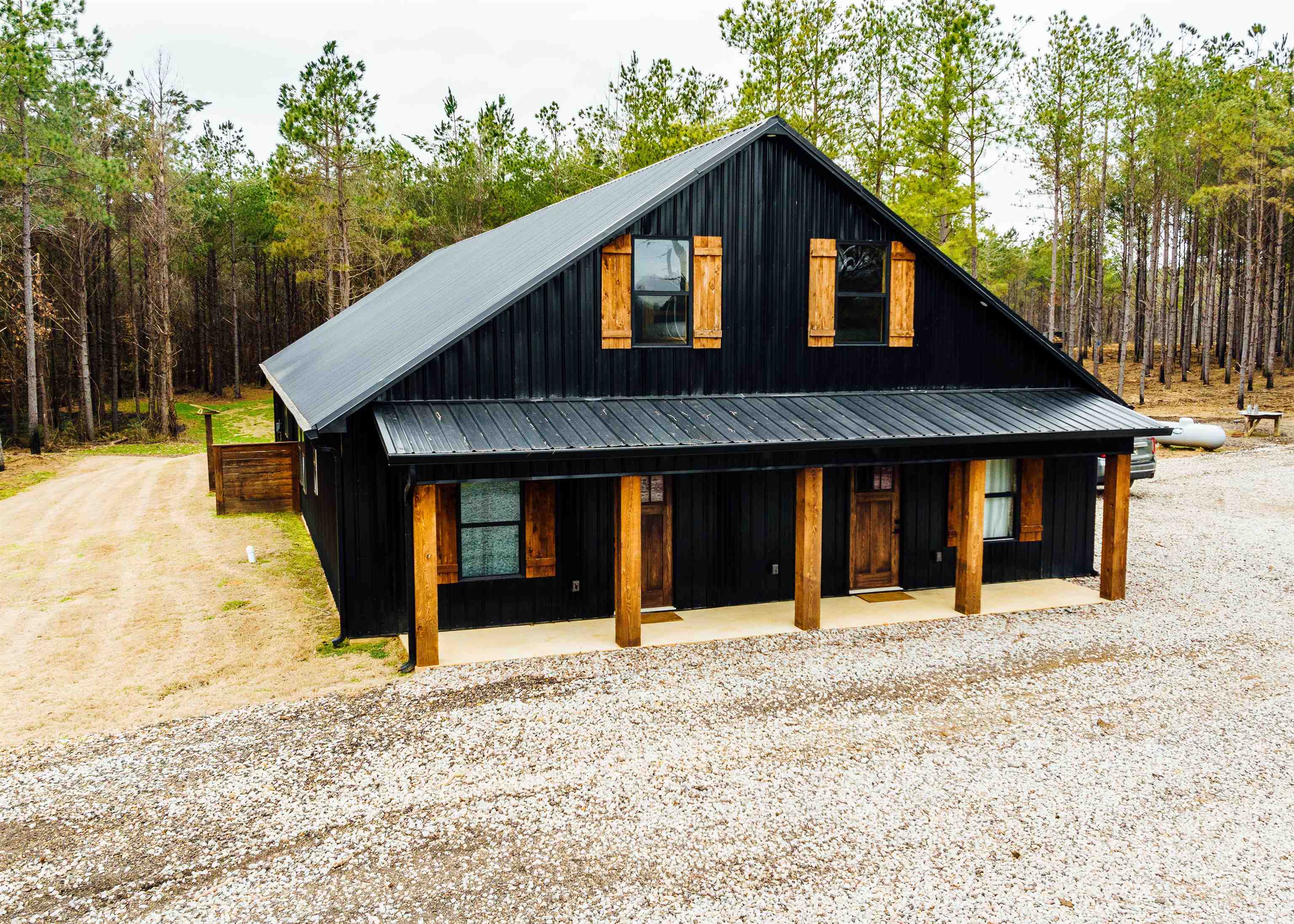 890 VERNIE KIRK RD