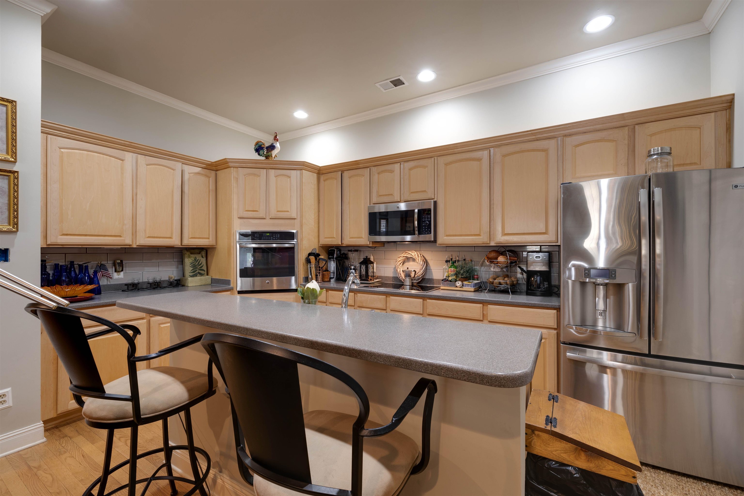 Photo 8 of 22 of 288 SCHILLING PARK BLVD townhome