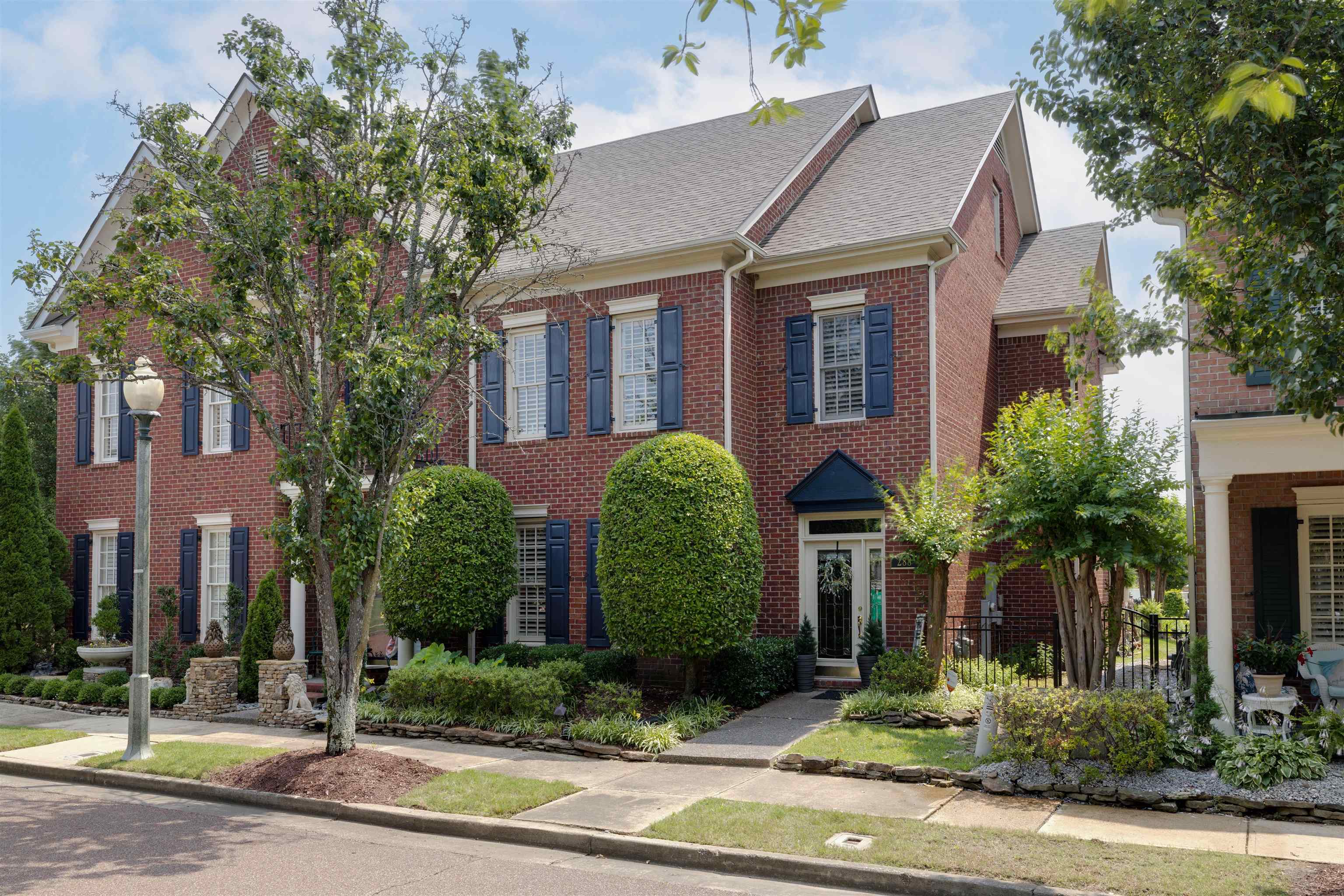 Photo 1 of 22 of 288 SCHILLING PARK BLVD townhome