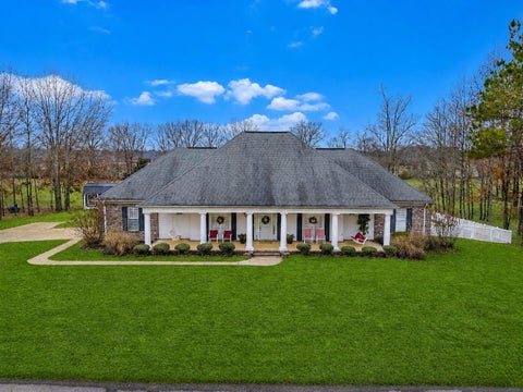 Photo of 3285 SHADOWOOD LN, Corinth, MS 38834 (MLS # 10210883)