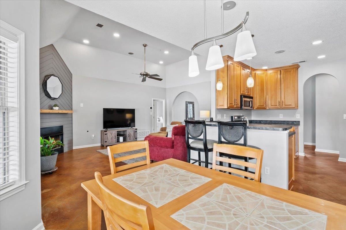 Southaven, Mississippi 38672, United States, 3 Bedrooms Bedrooms, ,2 BathroomsBathrooms,Residential,Active,96945