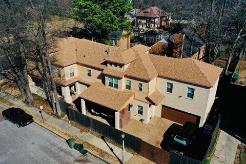 Photo of 1465 N PARKWAY ST, Memphis, TN 38112 (MLS # 10191141)