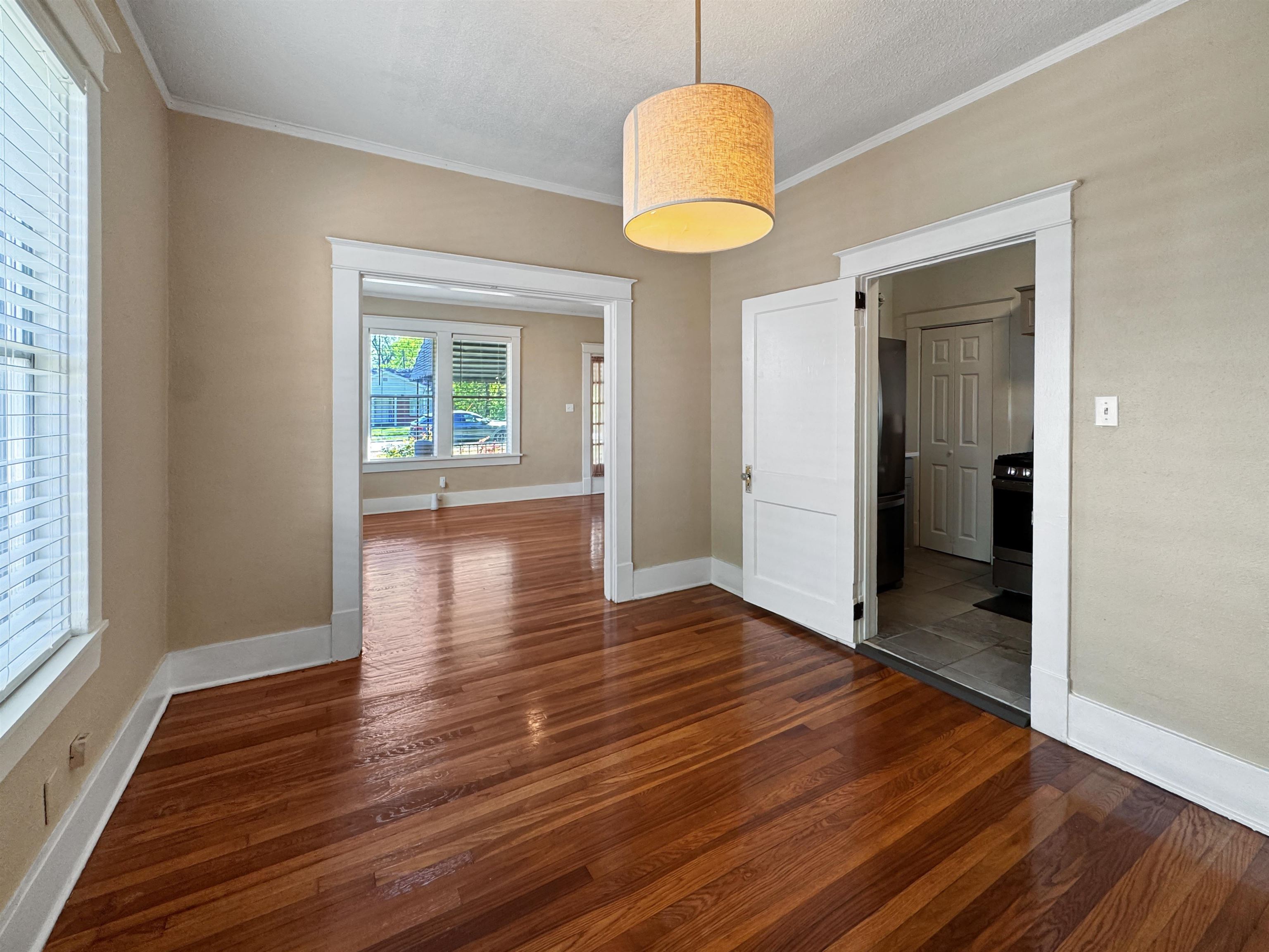 Memphis, Tennessee 38107, United States, 2 Bedrooms Bedrooms, ,1 BathroomBathrooms,Residential,Pending,109562