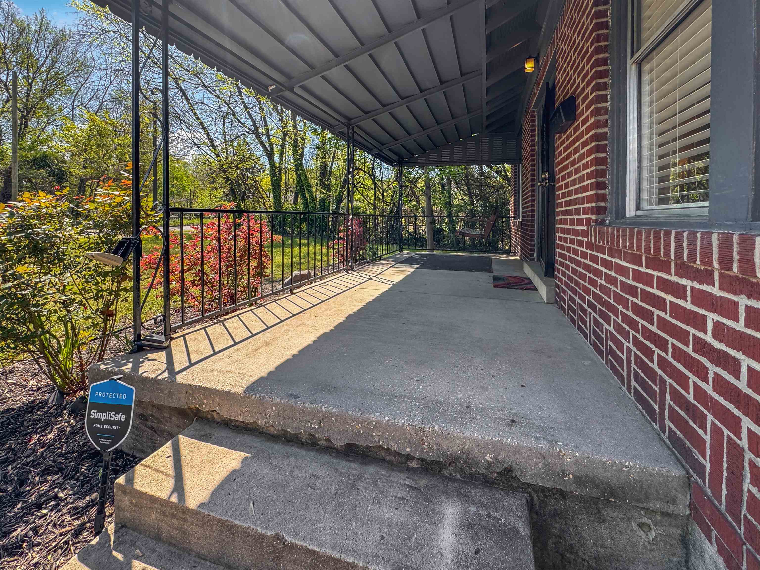 Memphis, Tennessee 38107, United States, 2 Bedrooms Bedrooms, ,1 BathroomBathrooms,Residential,Pending,109562