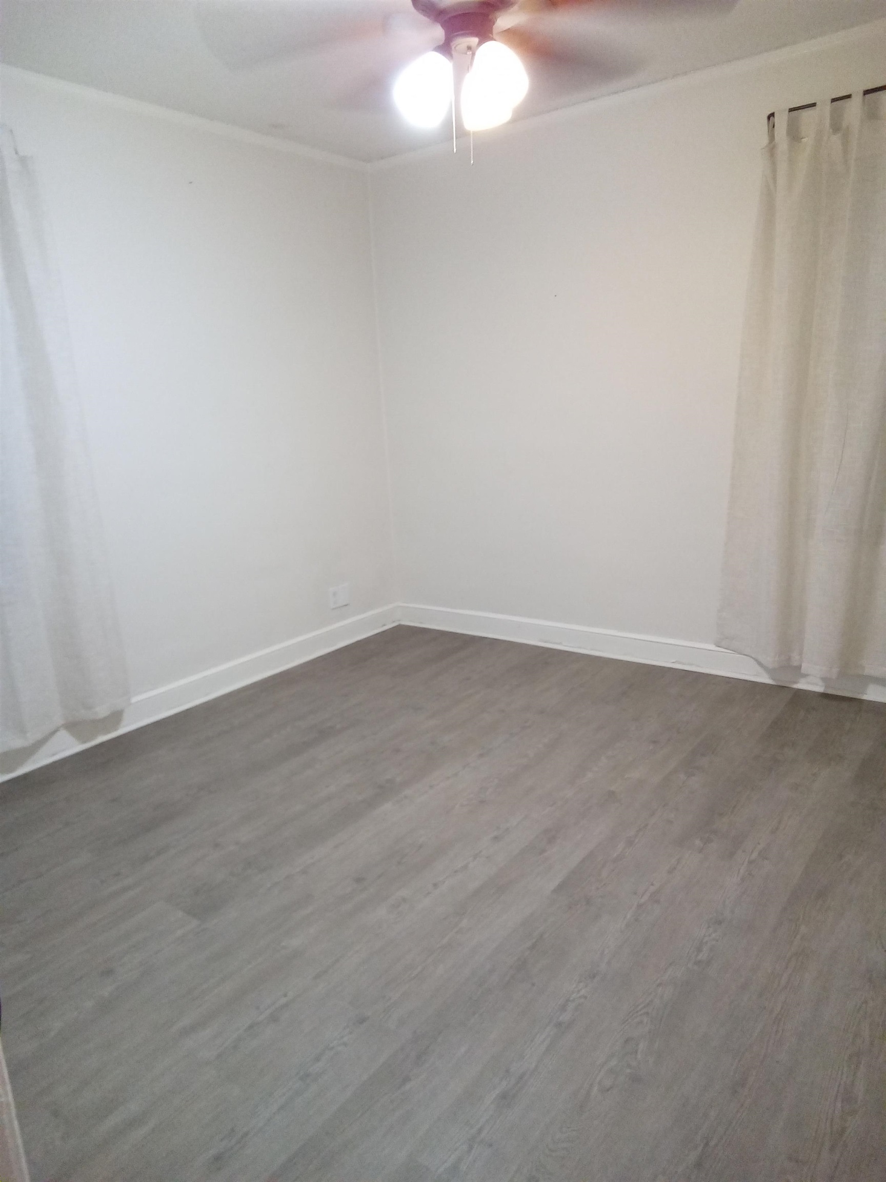 Memphis, Tennessee 38122, United States, 1 Bedroom Bedrooms, ,1 BathroomBathrooms,Residential,Active,21740