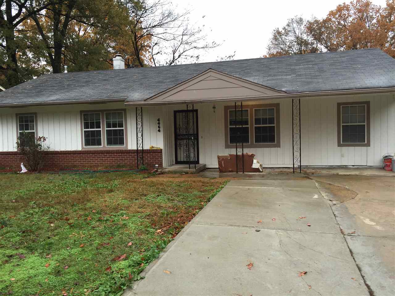 Photo 1 of 12 — 4464 KIMBALL AVE, Memphis, TN 38117
