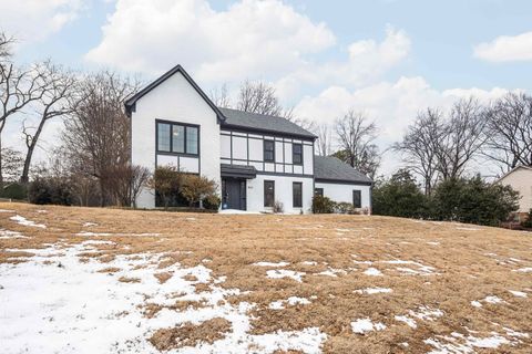 Photo of 1823 NEW RIVERDALE RD, Germantown, TN 38138 (MLS # 10214480)