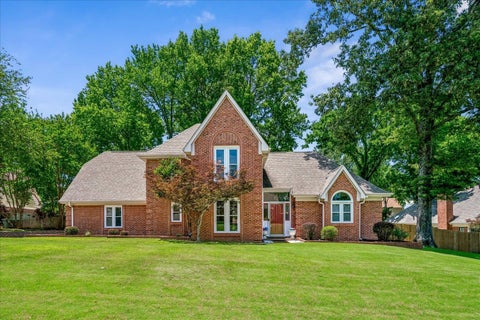 Photo of 2815 EAGLE BRIER CV, Memphis, TN 38016 (MLS # 10224175)