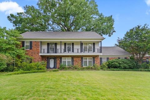 Photo of 5409 SYCAMORE GROVE LN, Memphis, TN 38120 (MLS # 10225326)