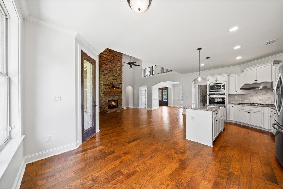 Rossville, Tennessee 38066, United States, 4 Bedrooms Bedrooms, ,3 BathroomsBathrooms,Residential,Active,154260