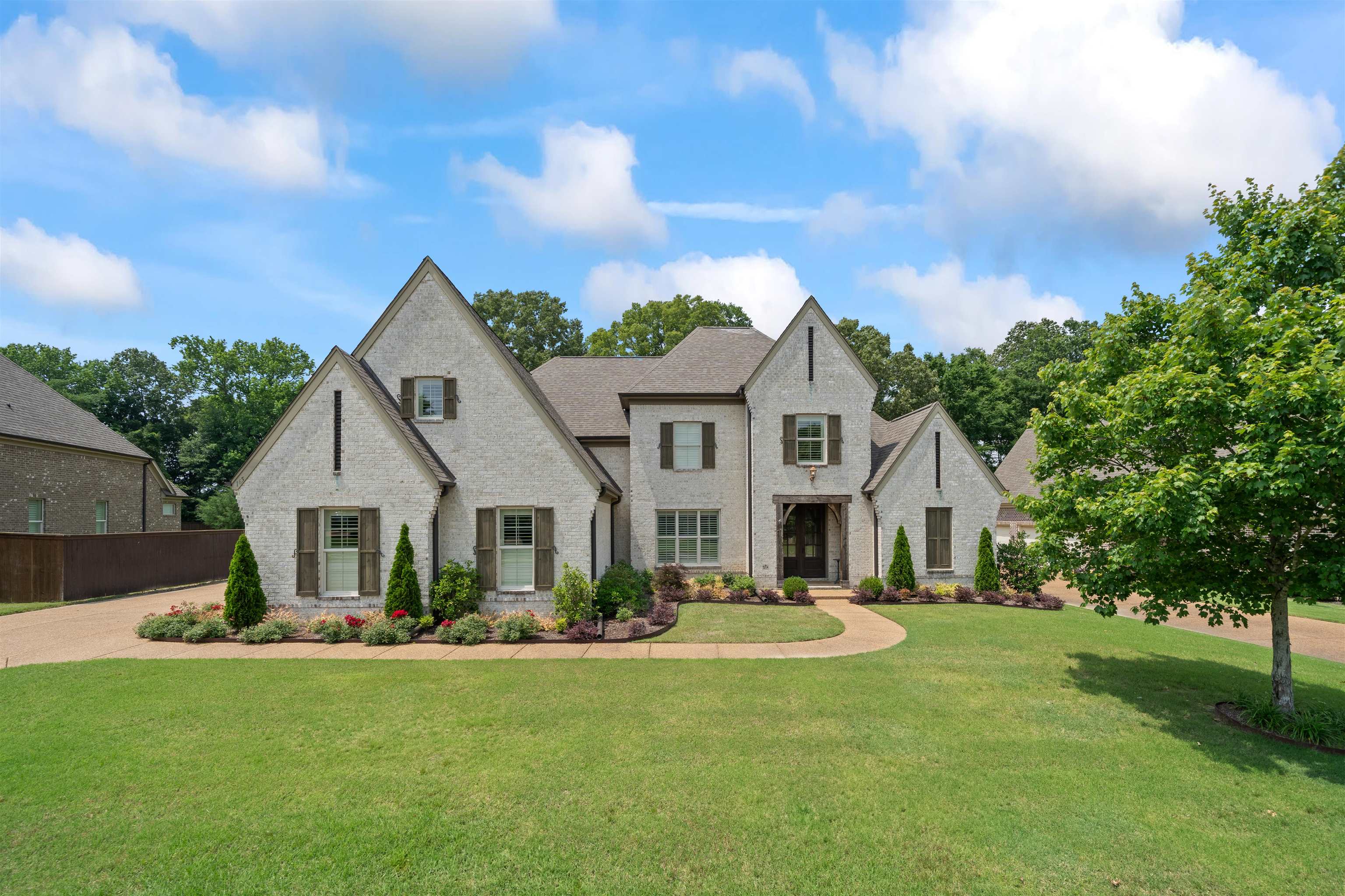 Rossville, Tennessee 38066, United States, 4 Bedrooms Bedrooms, ,3 BathroomsBathrooms,Residential,Active,154260