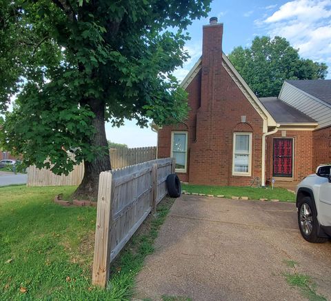 Townhouse in Memphis TN 4378 SUNNY MORNING CV 1.jpg