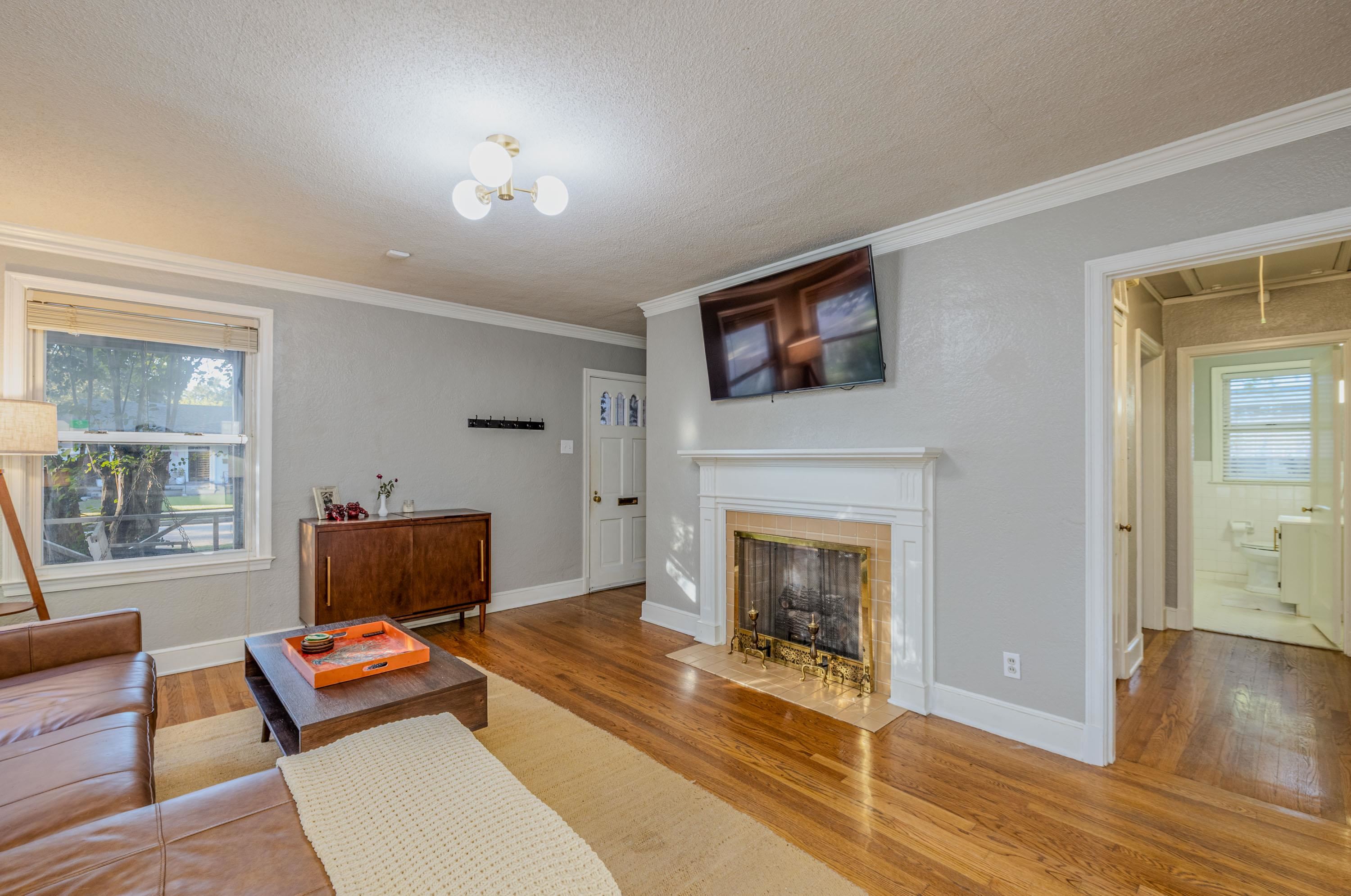 Memphis, Tennessee 38122, United States, 2 Bedrooms Bedrooms, ,2 BathroomsBathrooms,Residential,Active,237136