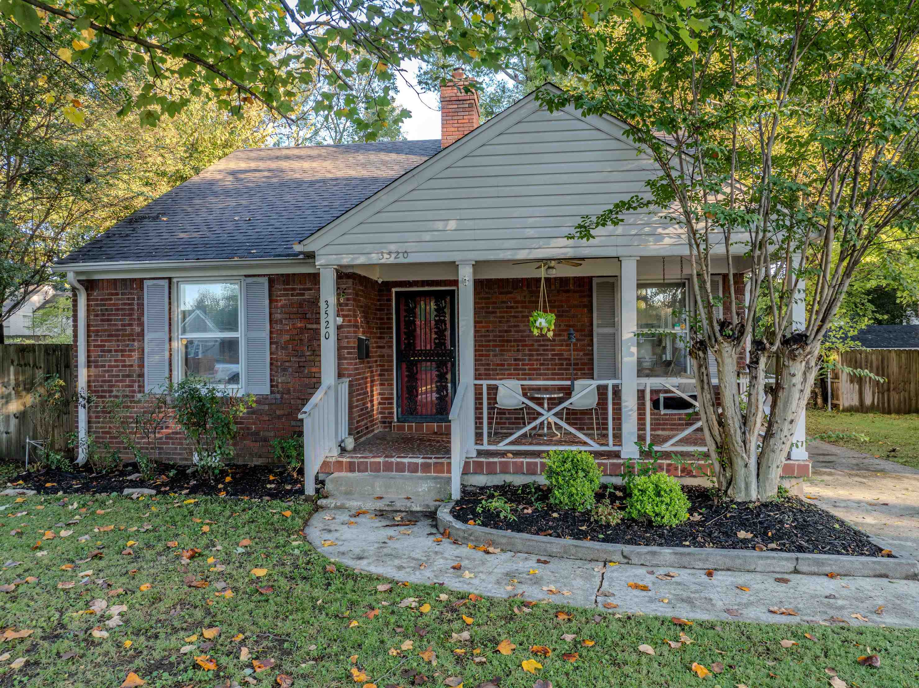 Memphis, Tennessee 38122, United States, 2 Bedrooms Bedrooms, ,2 BathroomsBathrooms,Residential,Active,237136