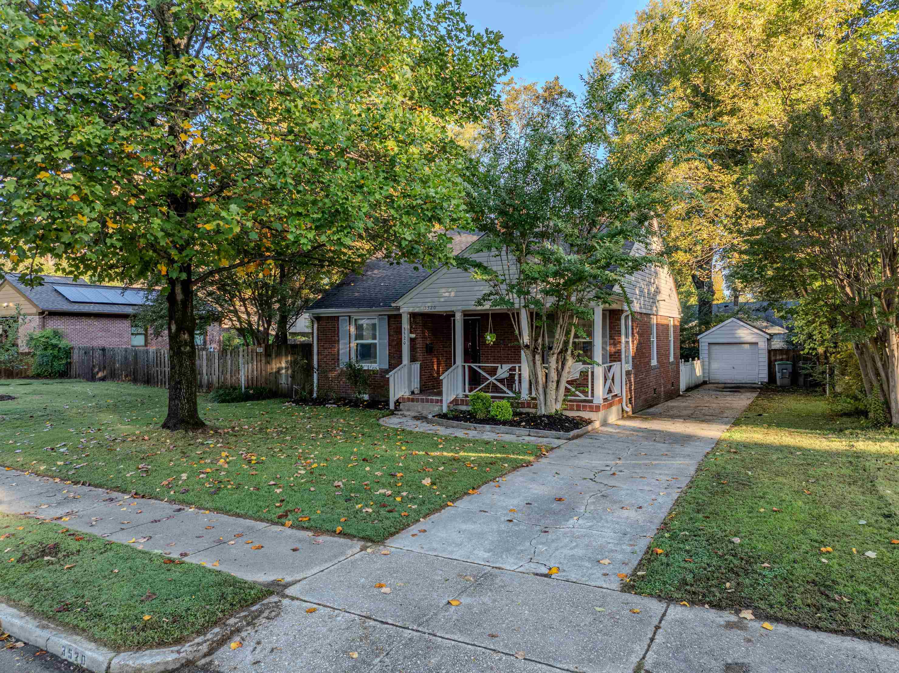 Memphis, Tennessee 38122, United States, 2 Bedrooms Bedrooms, ,2 BathroomsBathrooms,Residential,Active,237136