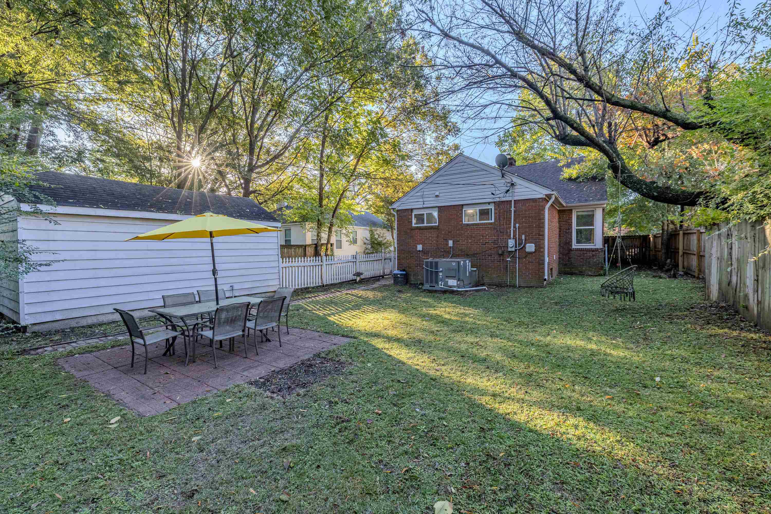 Memphis, Tennessee 38122, United States, 2 Bedrooms Bedrooms, ,2 BathroomsBathrooms,Residential,Active,237136