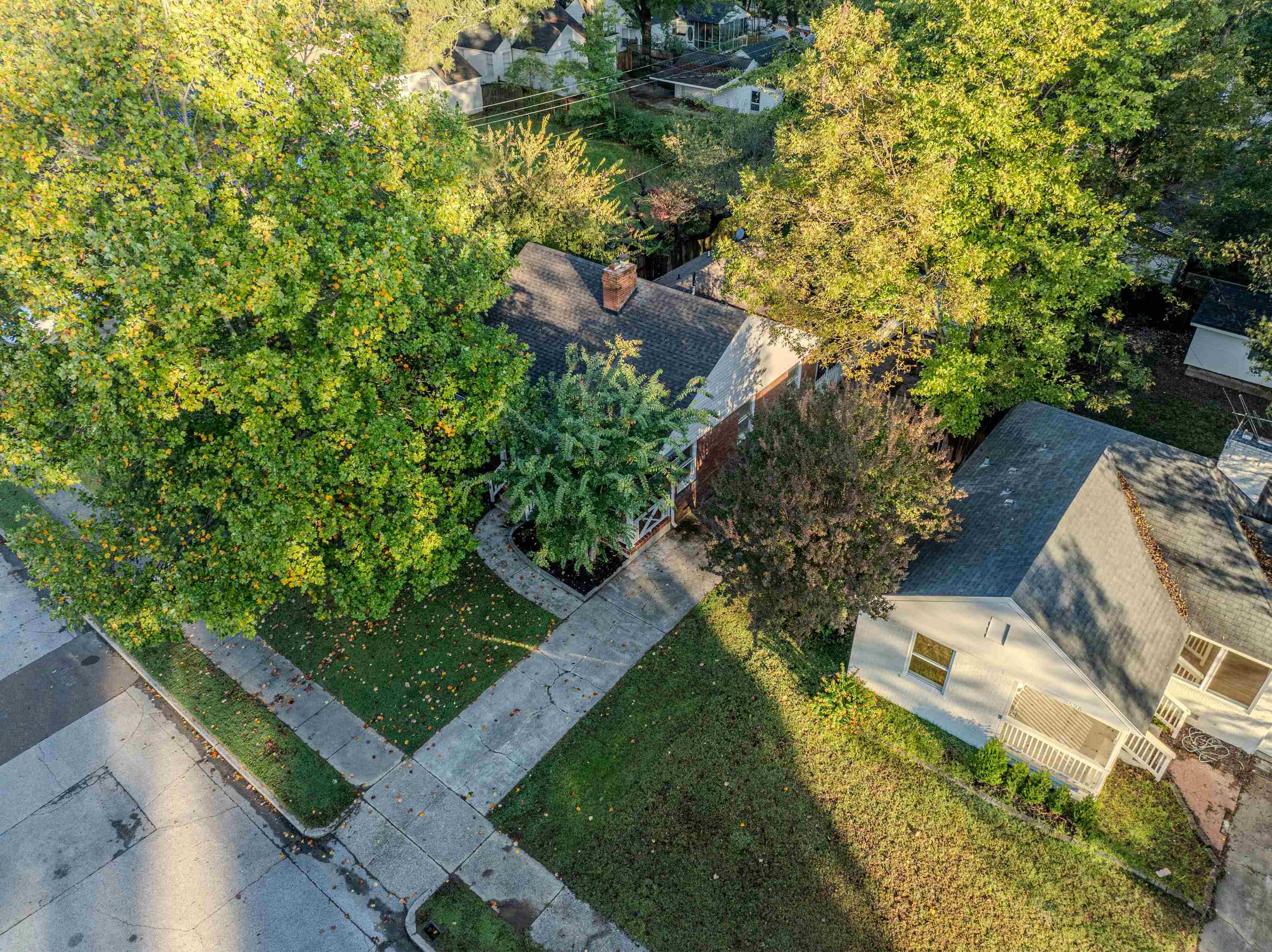 Memphis, Tennessee 38122, United States, 2 Bedrooms Bedrooms, ,2 BathroomsBathrooms,Residential,Active,237136